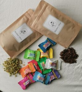 Mama-thee-cadeaupakket-Moederdag-thee-en-chocolade